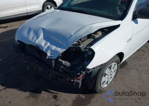 2011 Hyundai Accent Gl z USA, uszkodzony, nr VIN KMHCM3AC5BU194351